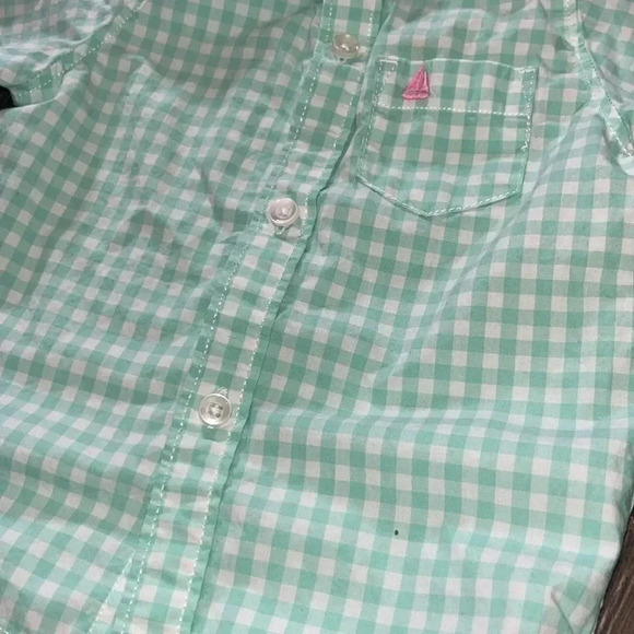 Size 3 month button down checkered shirt - Picture 2 of 2